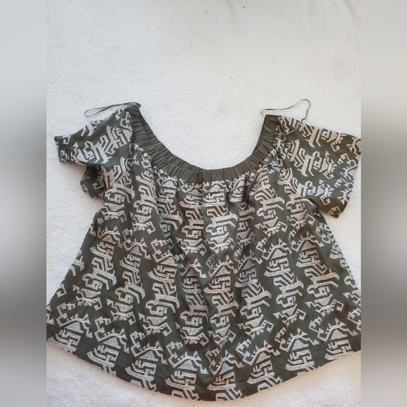 Bundle Only: Skies‎ Are Blue Women  L Green Allover Tribal Embroidery Lined Top - Picture 6 of 8